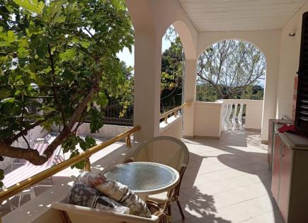 Вилла за 157 000 евро в Утехе, Черногория