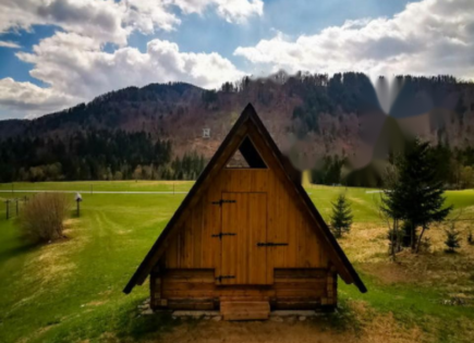 Земля за 63 360 евро в Прекмурье, Словения