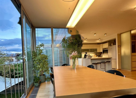 Квартира за 649 000 евро в Любляне, Словения