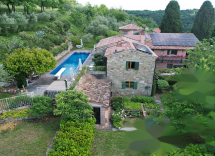 Дом за 1 190 000 евро в Изоле, Словения