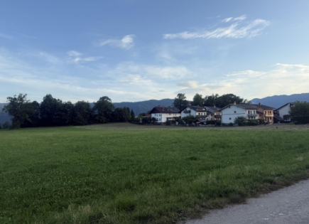 Земля за 1 612 400 евро в Бледе, Словения