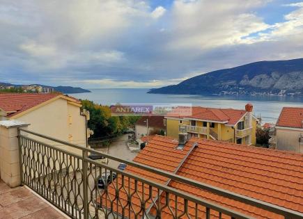 Вилла за 450 000 евро в Херцег-Нови, Черногория