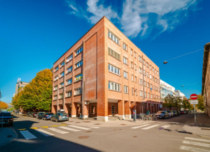 Офис за 356 000 евро в Любляне, Словения