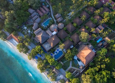 Отель, гостиница за 2 487 765 евро в Гили Траванган, Бали, Индонезия