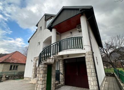 Отель, гостиница за 460 000 евро в Колашине, Черногория