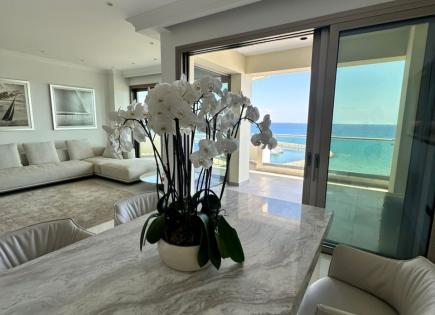 Апартаменты за 1 800 000 евро в Ларнаке, Кипр