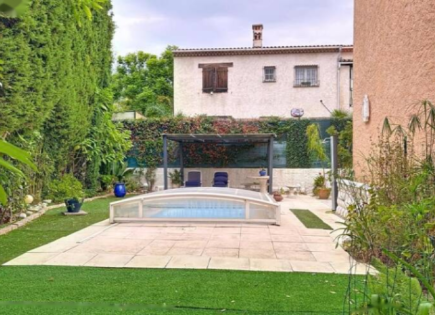 Квартира за 849 000 евро в Каннах, Франция