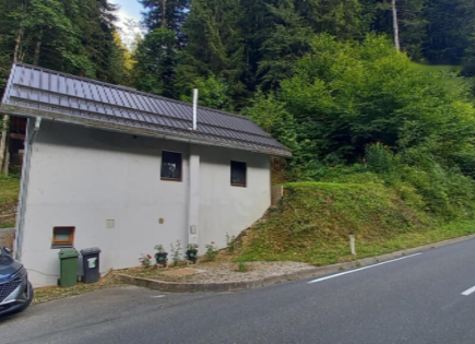 Дом за 80 000 евро в Ловренц-на-Похоре, Словения