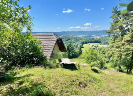 Дом за 85 000 евро в Требне, Словения