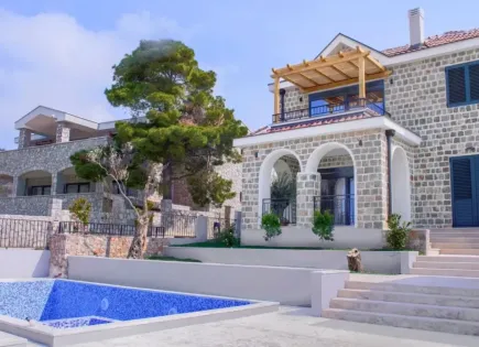 Вилла за 960 000 евро на полуострове Луштица, Черногория