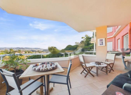 Квартира за 549 000 евро в Каннах, Франция