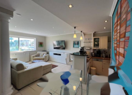 Квартира за 379 000 евро в Каннах, Франция