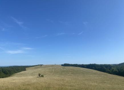 Земля за 430 000 евро в Банска-Бистрице, Словакия