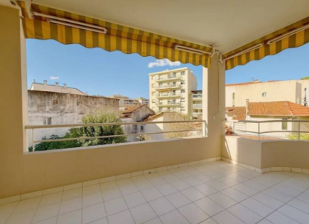 Квартира за 283 500 евро в Каннах, Франция