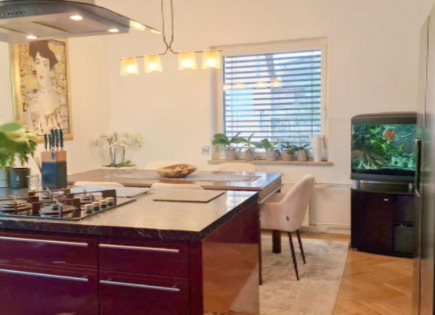 Дом за 796 000 евро в Любляне, Словения