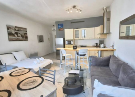 Квартира за 244 000 евро в Каннах, Франция