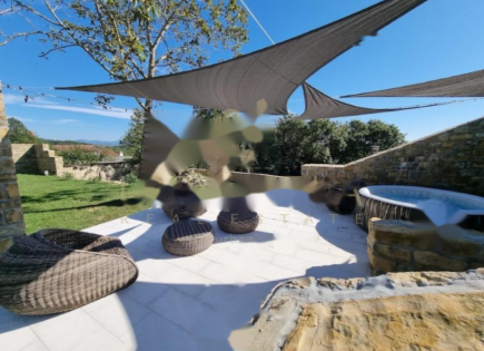 Дом за 780 000 евро в Копере, Словения