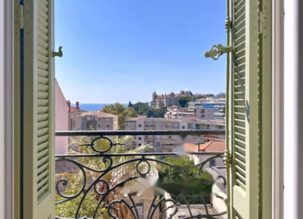 Квартира за 299 000 евро в Каннах, Франция