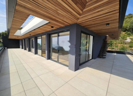 Квартира за 1 660 000 евро в Опатии, Хорватия