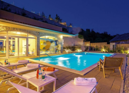 Дом за 2 150 000 евро в Опатии, Хорватия