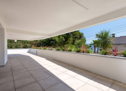 Квартира за 550 000 евро в Опатии, Хорватия