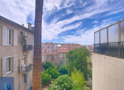 Квартира за 299 000 евро в Каннах, Франция