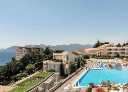 Квартира за 243 000 евро в Каннах, Франция