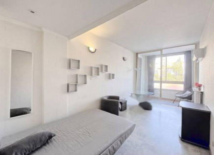 Квартира за 289 000 евро в Каннах, Франция