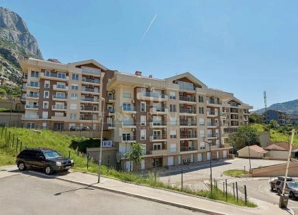 Квартира за 122 600 евро в Доброте, Черногория