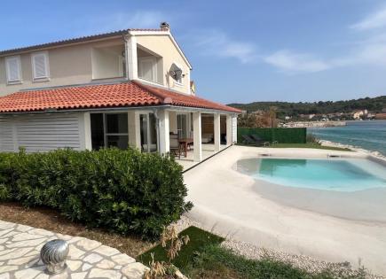 Дом за 1 250 000 евро в Задаре, Хорватия