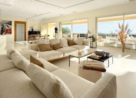 Квартира за 1 990 000 евро в Каннах, Франция