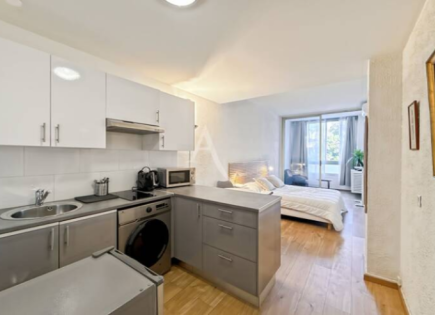 Квартира за 235 000 евро в Каннах, Франция