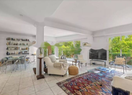 Квартира за 695 000 евро в Каннах, Франция