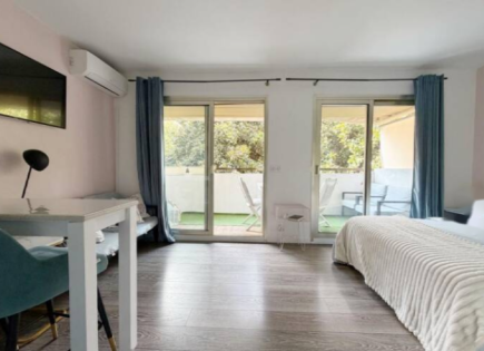 Квартира за 210 000 евро в Каннах, Франция