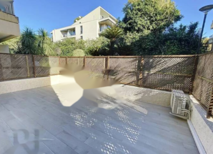 Квартира за 260 000 евро в Каннах, Франция