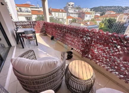 Квартира за 329 000 евро в Каннах, Франция