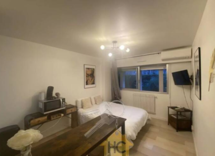 Квартира за 141 000 евро в Каннах, Франция