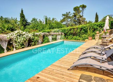 Дом за 1 800 000 евро в Ареццо, Италия