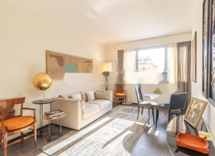 Квартира за 2 600 000 евро в Сен-Романе, Монако