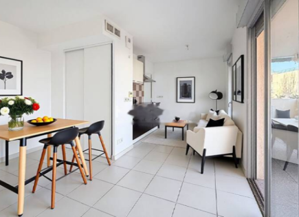 Квартира за 225 000 евро в Каннах, Франция