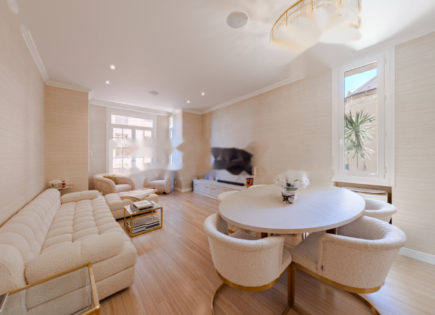 Квартира за 4 200 000 евро в Ларвотто, Монако