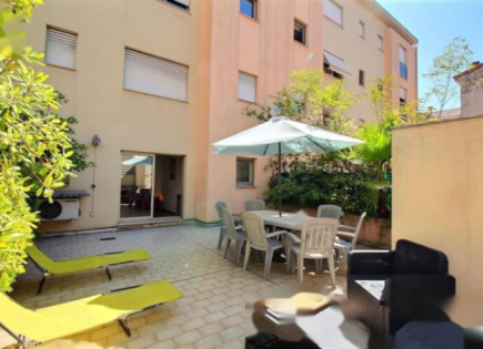 Квартира за 245 000 евро в Каннах, Франция