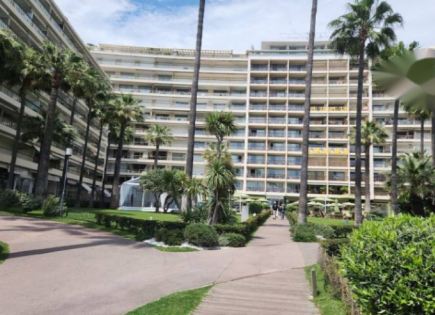 Квартира за 349 000 евро в Каннах, Франция