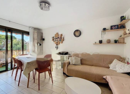 Квартира за 274 000 евро в Каннах, Франция