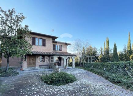 Дом за 850 000 евро в Монтепульчано, Италия