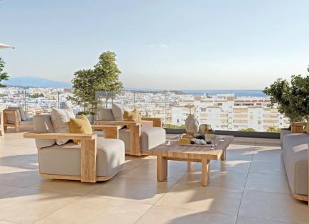 Апартаменты за 695 000 евро в Эстепоне, Испания