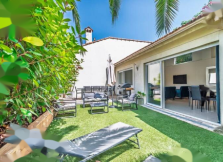 Квартира за 795 000 евро в Каннах, Франция