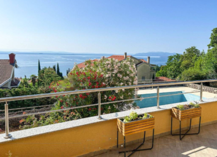 Квартира за 295 000 евро в Опатии, Хорватия