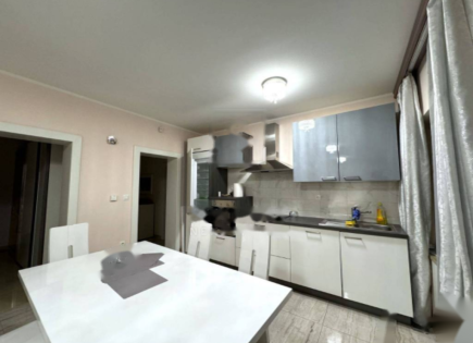 Квартира за 570 000 евро в Опатии, Хорватия