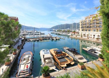 Апартаменты за 1 600 000 евро в Тивате, Черногория